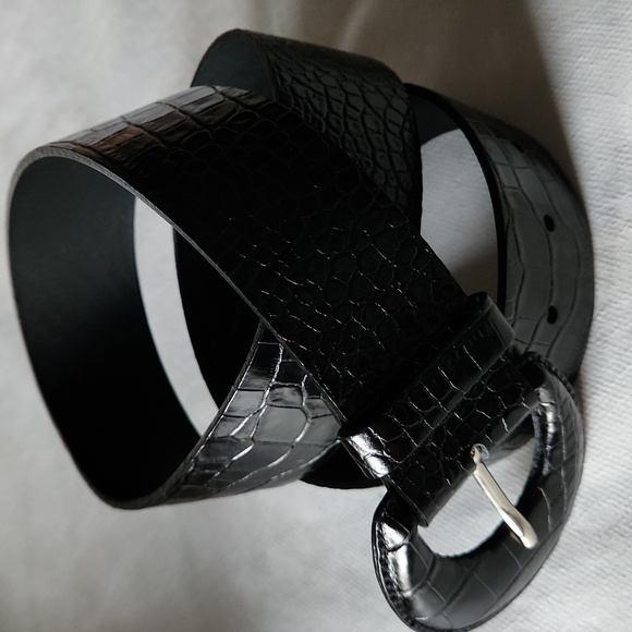 Landes Accessories - 🇨🇦***Wide Black Genuine Leather Belt / Made in Canada